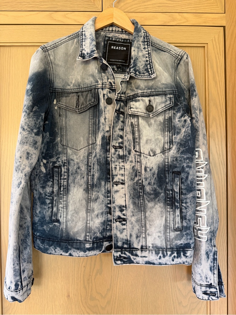 REASON Men's Acid Wash Denim Jacket - Black & White Marbled Rose Graphic / MED